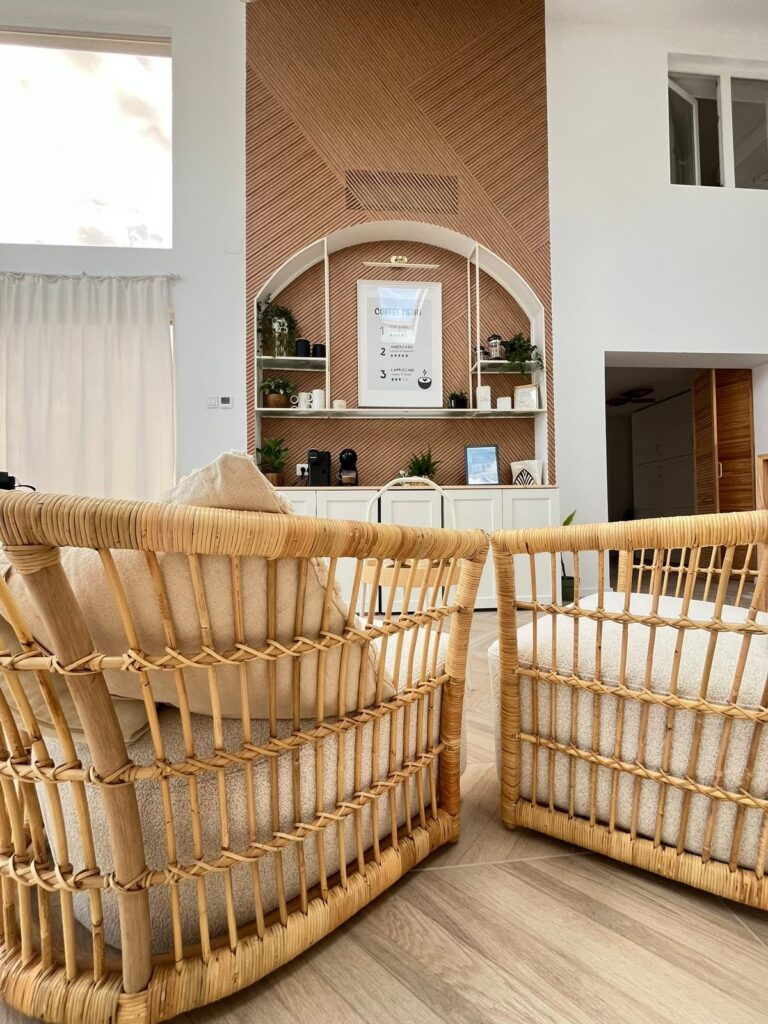 Casa din Pleașa — barul de cafea după renovare | Reno Haus