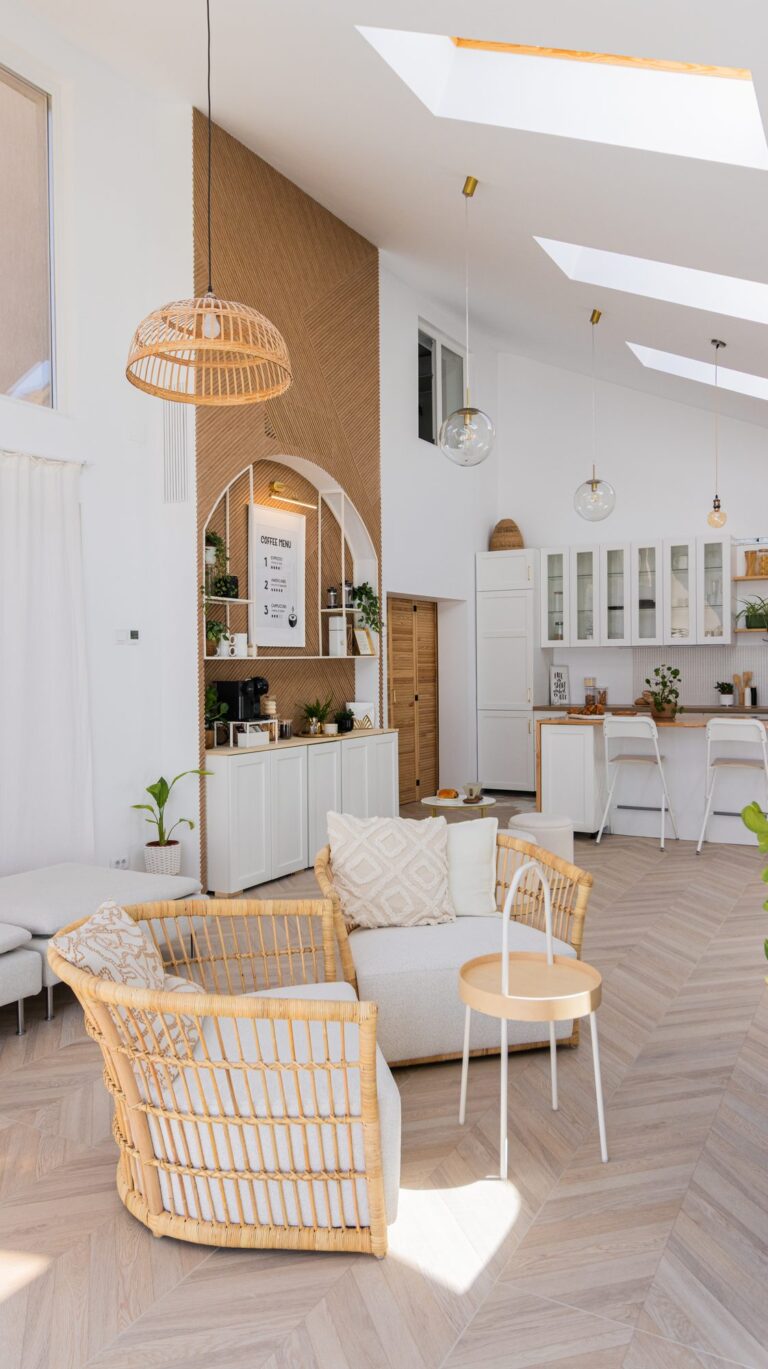 Casa din Pleașa — barul de cafea după renovare | Reno Haus