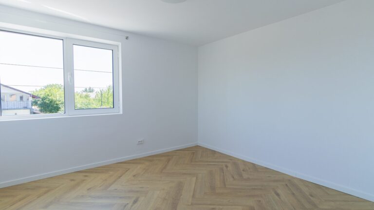 Casa din Pleașa — al doilea dormitor după renovare | Reno Haus